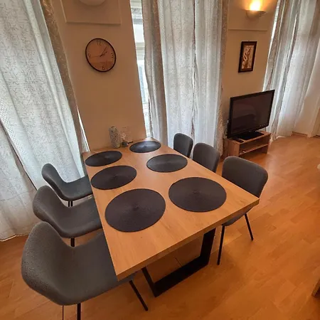 Apartman Dh Duomo Va *